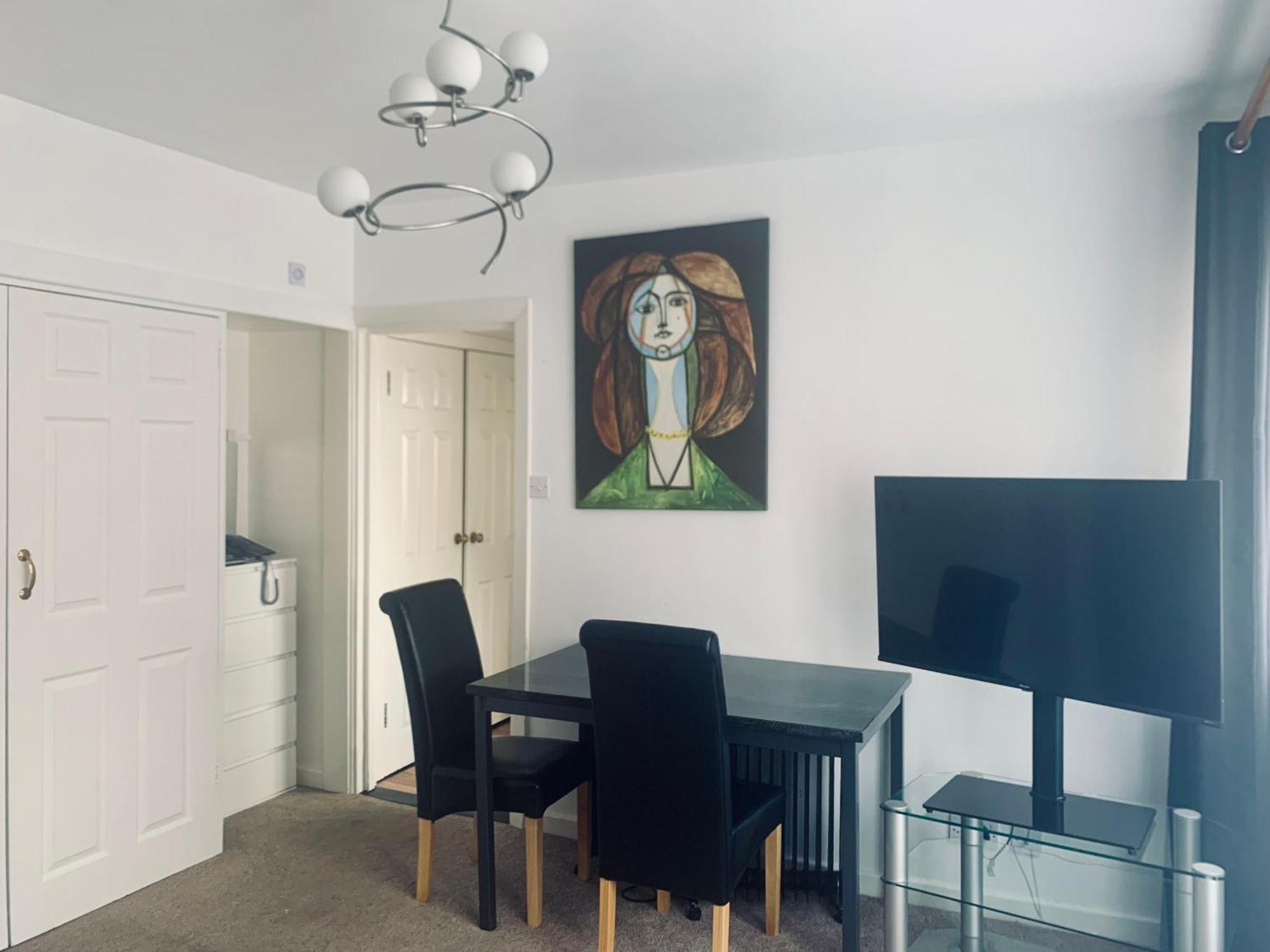 Sarum Apart-Hotel Saint Helier Bagian luar foto